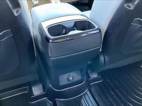 Used 2022 Kia Telluride S image 10