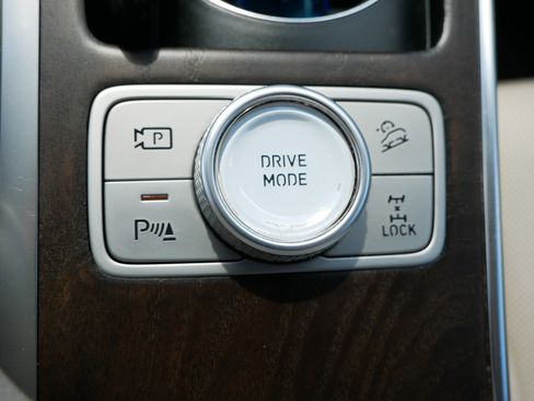 Used 2023 Genesis GV80 2.5T w/ Advanced Package AWD/4WD image 26