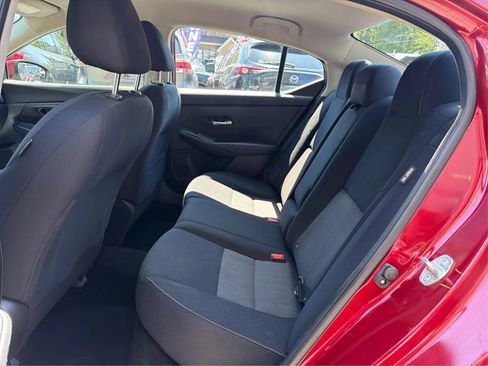 Used 2021 Nissan Sentra SV FWD image 10