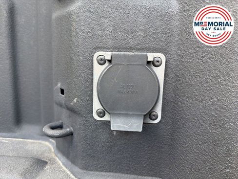 Used 2023 Chevrolet Silverado 1500 RST AWD/4WD image 27