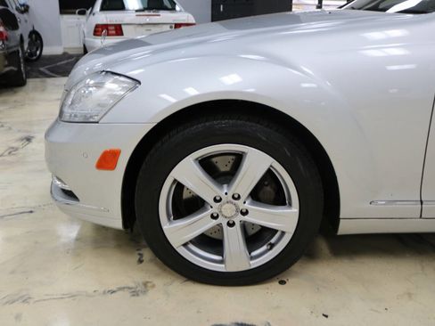 Used 2013 Mercedes-Benz S 550 4MATIC image 22