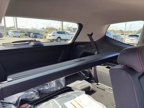 New 2026 Volkswagen Atlas Peak Edition image 9