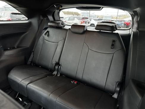 Used 2025 Toyota Sienna XSE image 21