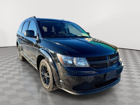 Used 2020 Dodge Journey SE w/ SE Popular Equipment Group image 7