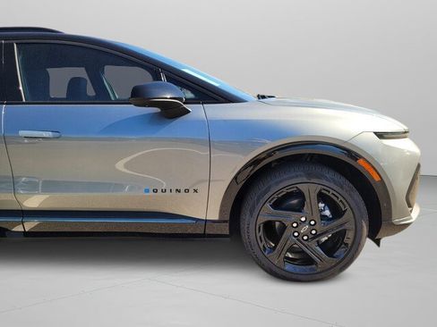 New 2025 Chevrolet Equinox EV RS w/ Active Safety Package 3 AWD/4WD image 7