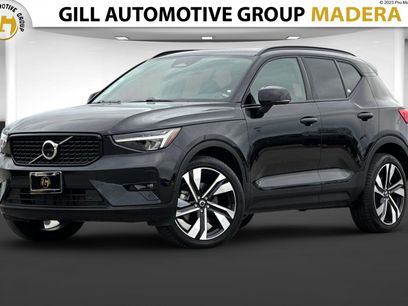 Used 2025 Volvo XC40 B5 Plus