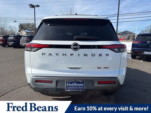 New 2026 Nissan Pathfinder SL image 18