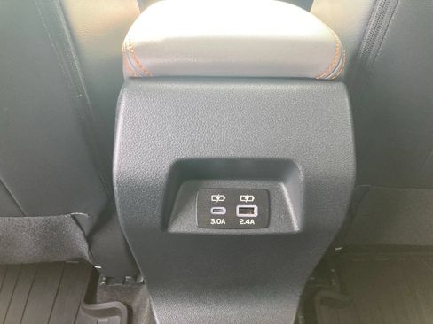 Used 2024 Subaru Crosstrek 2.5i Limited AWD/4WD image 25