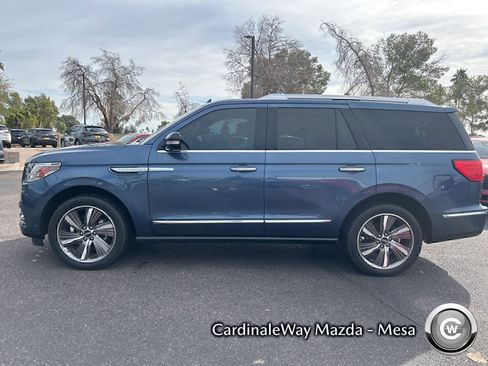 Used 2019 Lincoln Navigator Reserve image 4