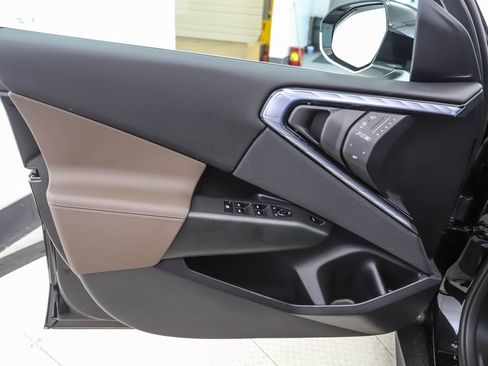 Used 2025 BMW X3 xDrive30i w/ Premium Package image 10