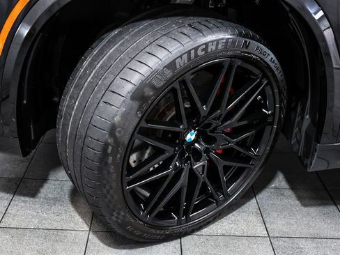Used 2024 BMW X5 M Competition w/ Premium Package AWD/4WD image 7