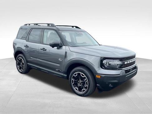 New 2026 Ford Bronco Sport Outer Banks w/ Outer Banks Tech Package+ AWD/4WD image 2