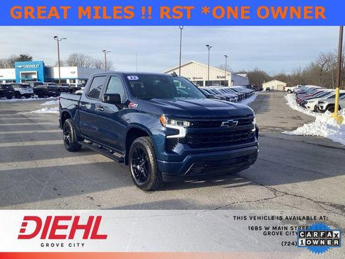 Certified 2022 Chevrolet Silverado 1500 RST image 1