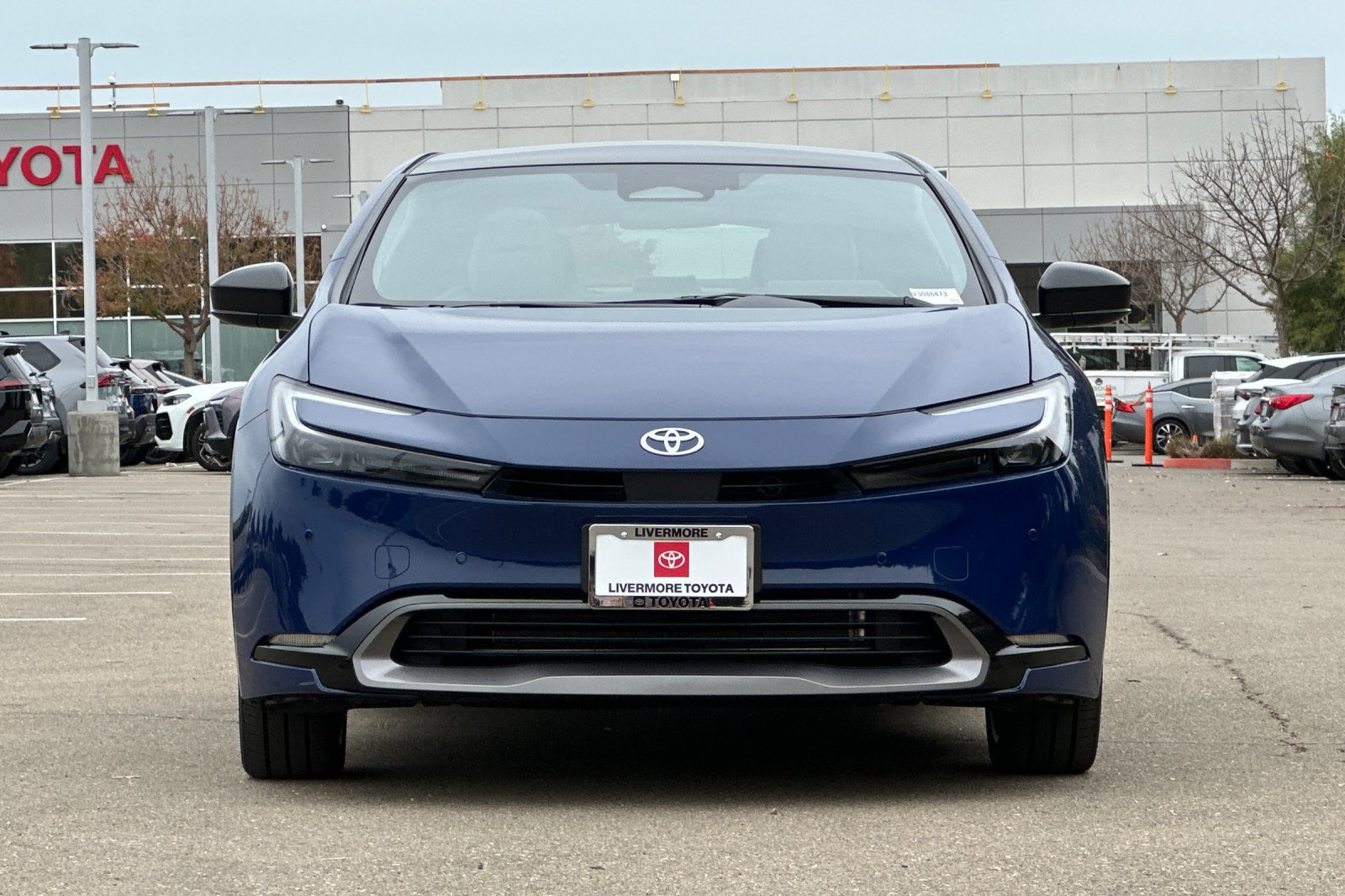 New 2027 Toyota Prius Limited FWD image 8