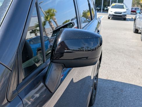 Used 2018 Subaru Forester 2.5i Premium image 12