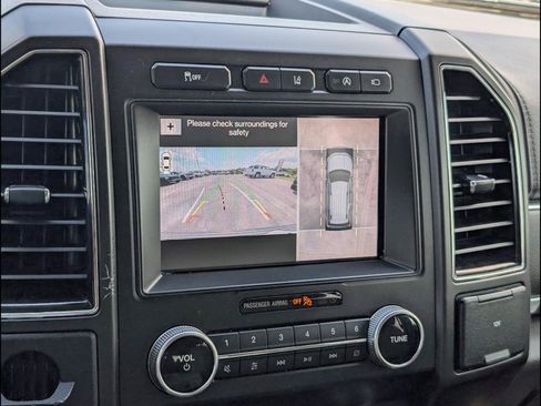 Used 2019 Ford Expedition Limited w/ Equipment Group 302A RWD image 7