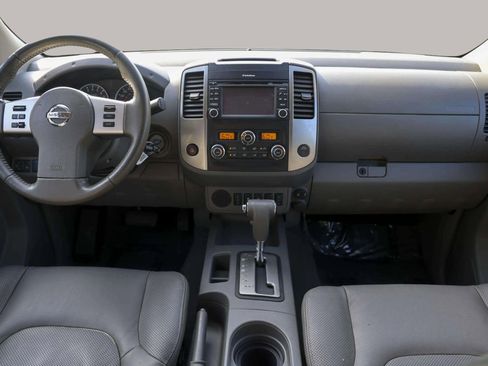 Used 2019 Nissan Frontier SL image 17