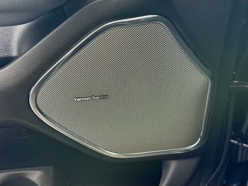 New 2026 RAM 1500 Laramie AWD/4WD image 19