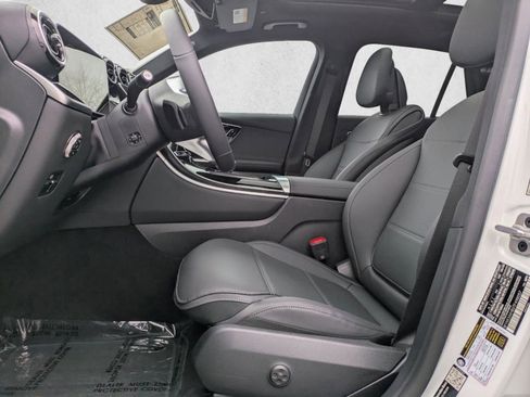 New 2026 Mercedes-Benz GLC 300 4MATIC image 17