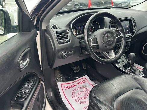 Used 2018 Jeep Compass Limited w/ Navigation Group image 8