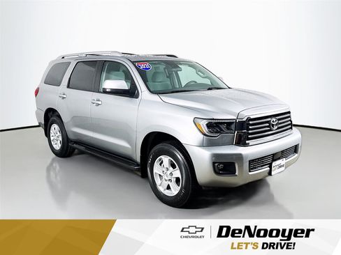 Used 2021 Toyota Sequoia SR5 image 1