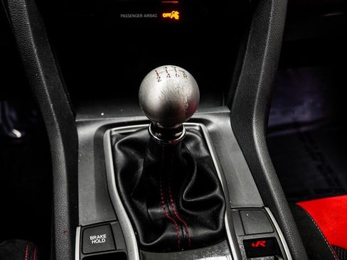 Used 2019 Honda Civic Type R image 19