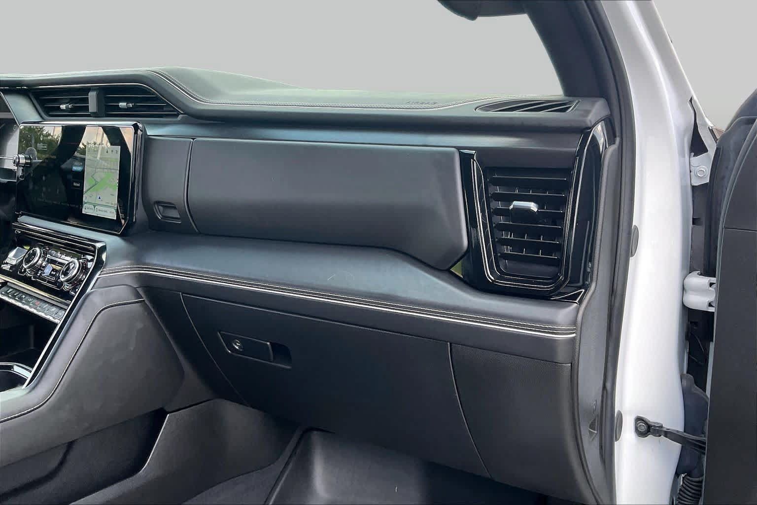 Certified 2025 GMC Sierra 2500 AT4X AWD/4WD image 18