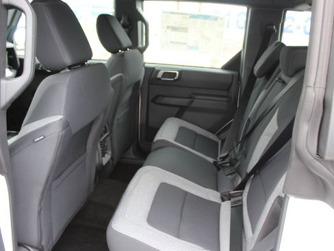 New 2025 Ford Bronco 4-Door image 17