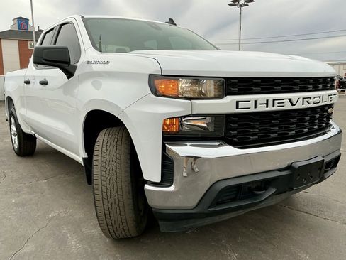 Used 2021 Chevrolet Silverado 1500 Custom w/ Safety Confidence Package image 2