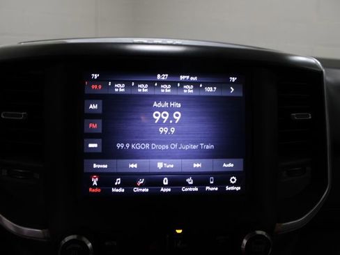 Used 2021 RAM 1500 Big Horn image 3