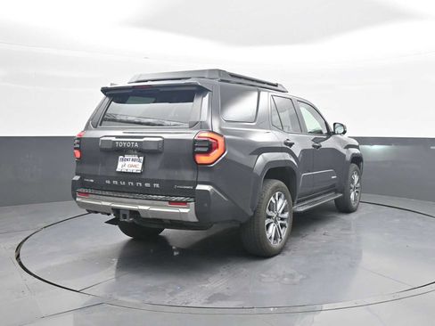 Used 2025 Toyota 4Runner Limited AWD/4WD image 7