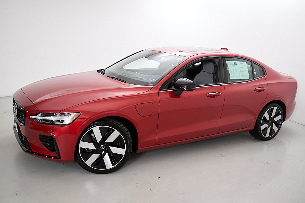 Used 2024 Volvo S60 T8 Ultimate AWD/4WD image 3