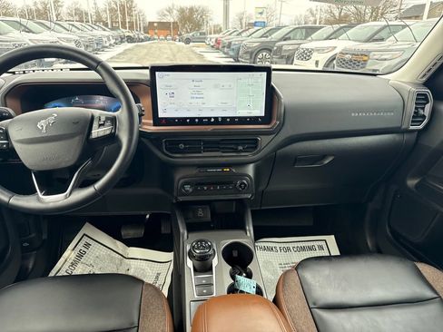 Used 2025 Ford Bronco Sport Outer Banks w/ Outer Banks Tech Package+ image 19