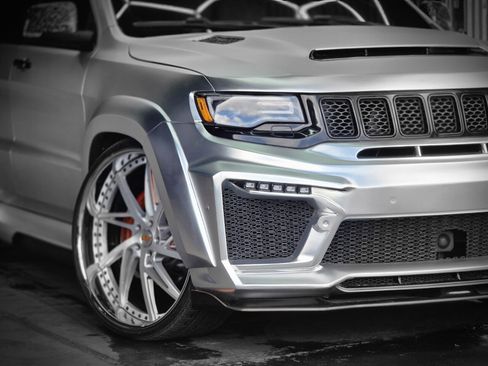 Used 2015 Jeep Grand Cherokee SRT w/ Quick Order Package 26J image 54