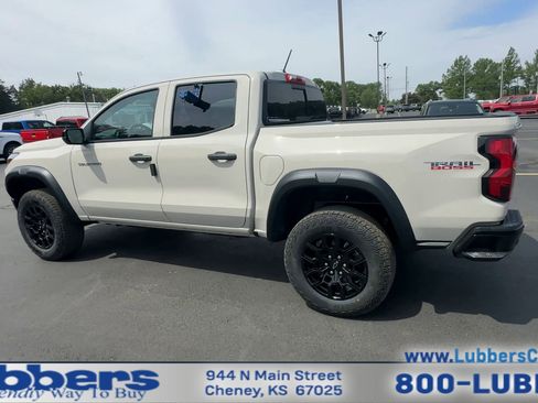 New 2026 Chevrolet Colorado Trail Boss AWD/4WD image 6