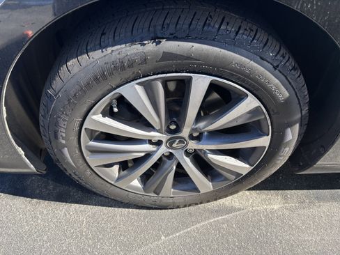 Used 2019 Lexus ES 350 w/ Accessory Package 2 image 36