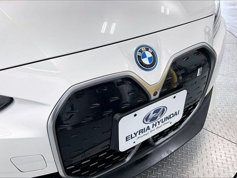 Used 2024 BMW i4 xDrive40i AWD/4WD image 29
