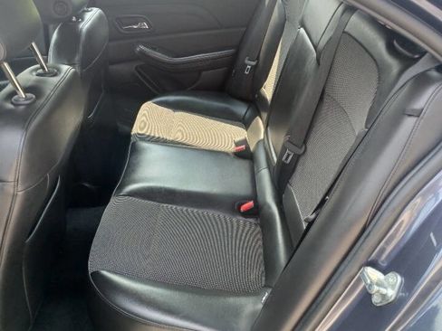 Used 2015 Chevrolet Malibu LT image 12