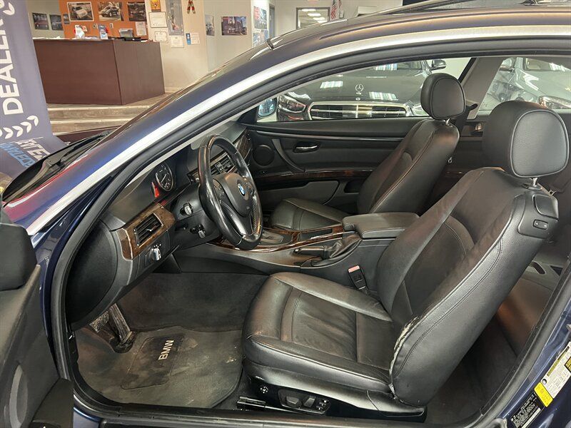 Used 2011 BMW 328i Coupe RWD image 9