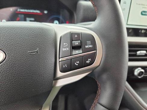 New 2026 Ford Explorer Active w/ Active Comfort Package image 48