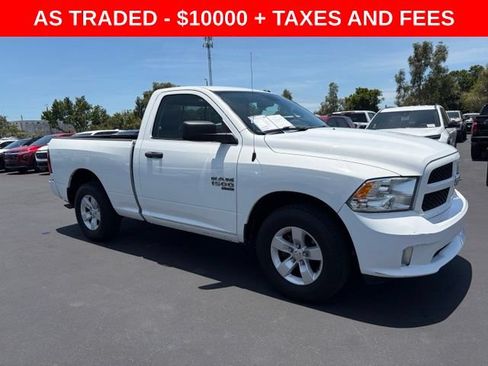 Used 2019 RAM 1500 Express RWD image 1