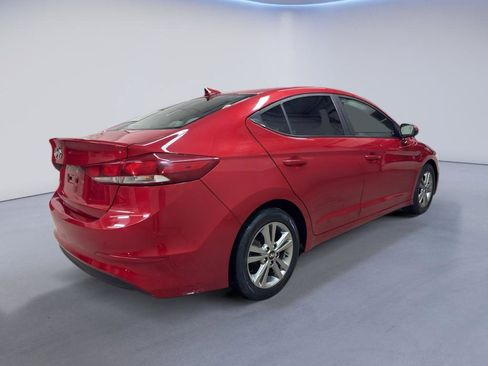 Used 2017 Hyundai Elantra SE FWD image 6