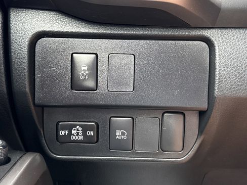 Used 2021 Toyota Tacoma SR5 image 16