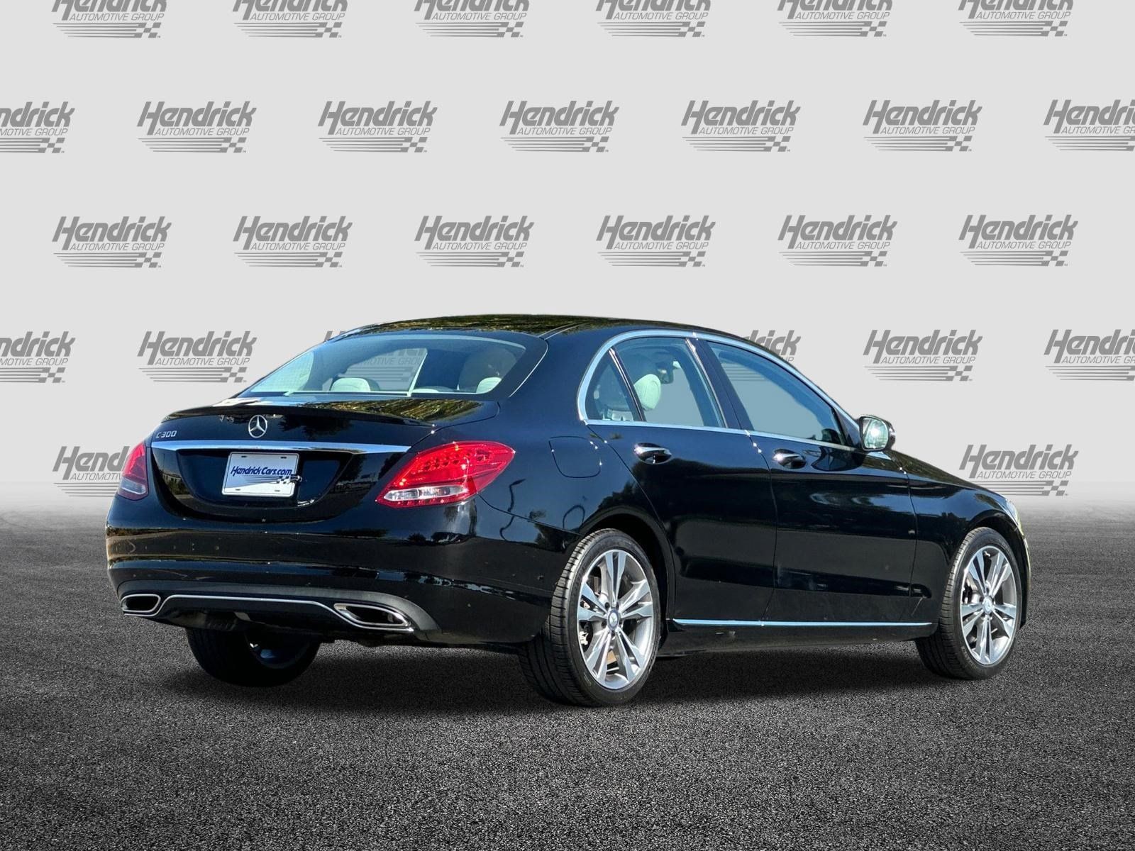 Used 2016 Mercedes-Benz C 300 Sedan image 5