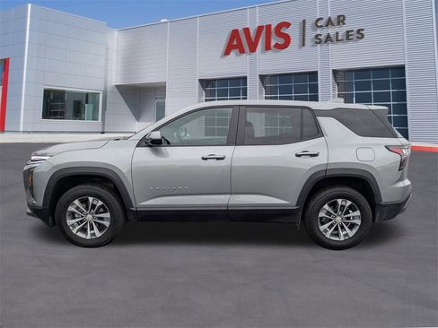 Used 2025 Chevrolet Equinox LT image 10