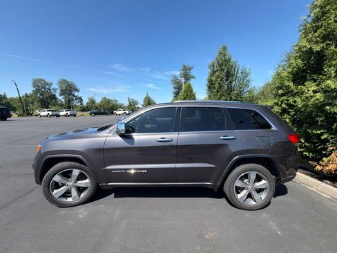 Used 2015 Jeep Grand Cherokee Limited AWD/4WD image 2