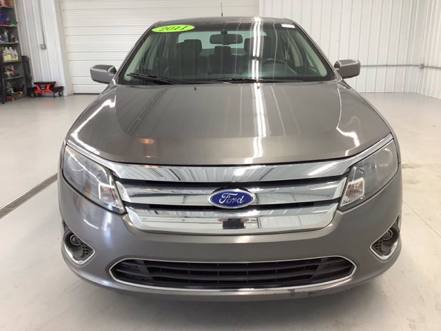 Used 2011 Ford Fusion SEL AWD/4WD image 2