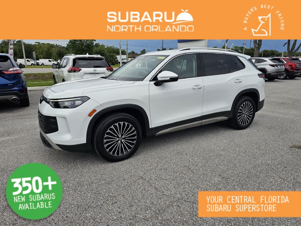 Used 2025 Volkswagen Tiguan S FWD image 1