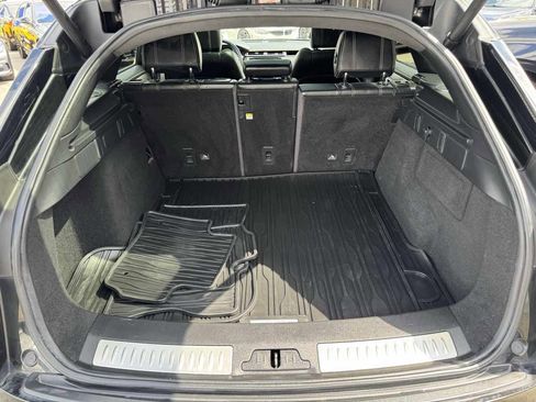 Used 2019 Land Rover Range Rover Velar R-Dynamic SE AWD/4WD image 49