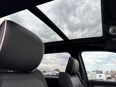 New 2026 RAM 1500 Limited image 15